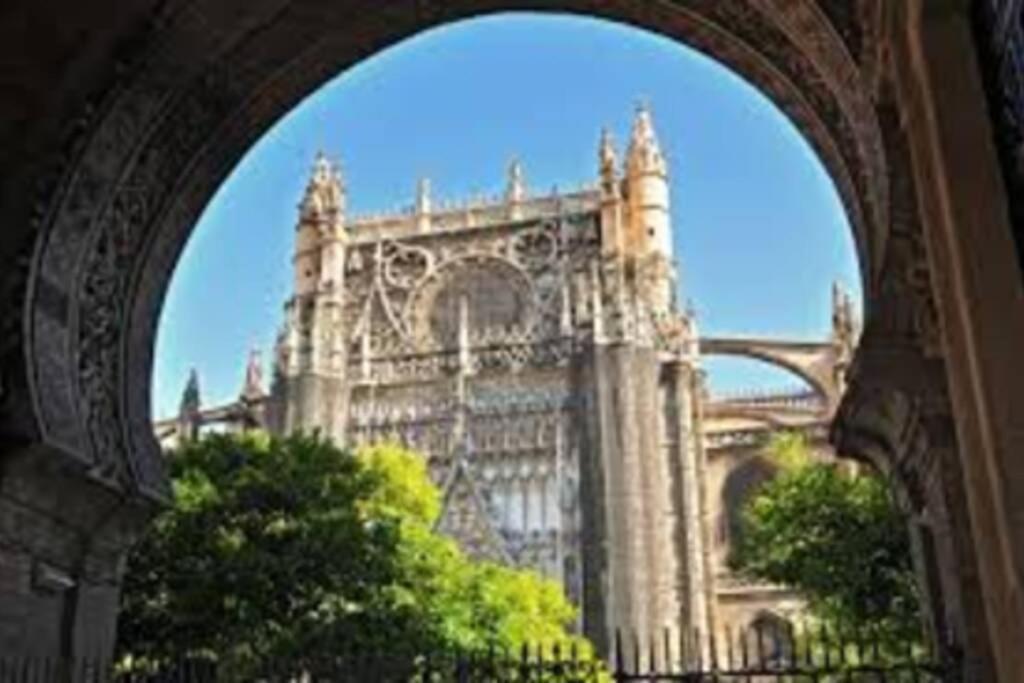 Penthouse Raggio Leilighet Sevilla Eksteriør bilde